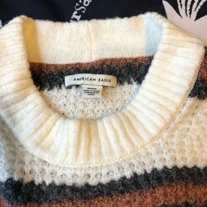 American Eagle sweater